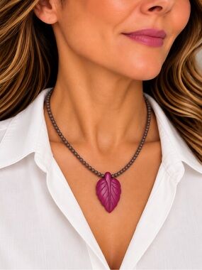 Hand made Magenta carved stone leaf necklace
